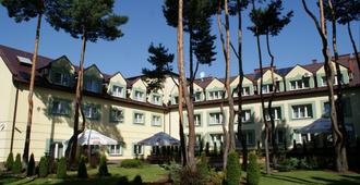 Hotel Wilga by Katowice Airport - Pyrzowice - Bâtiment