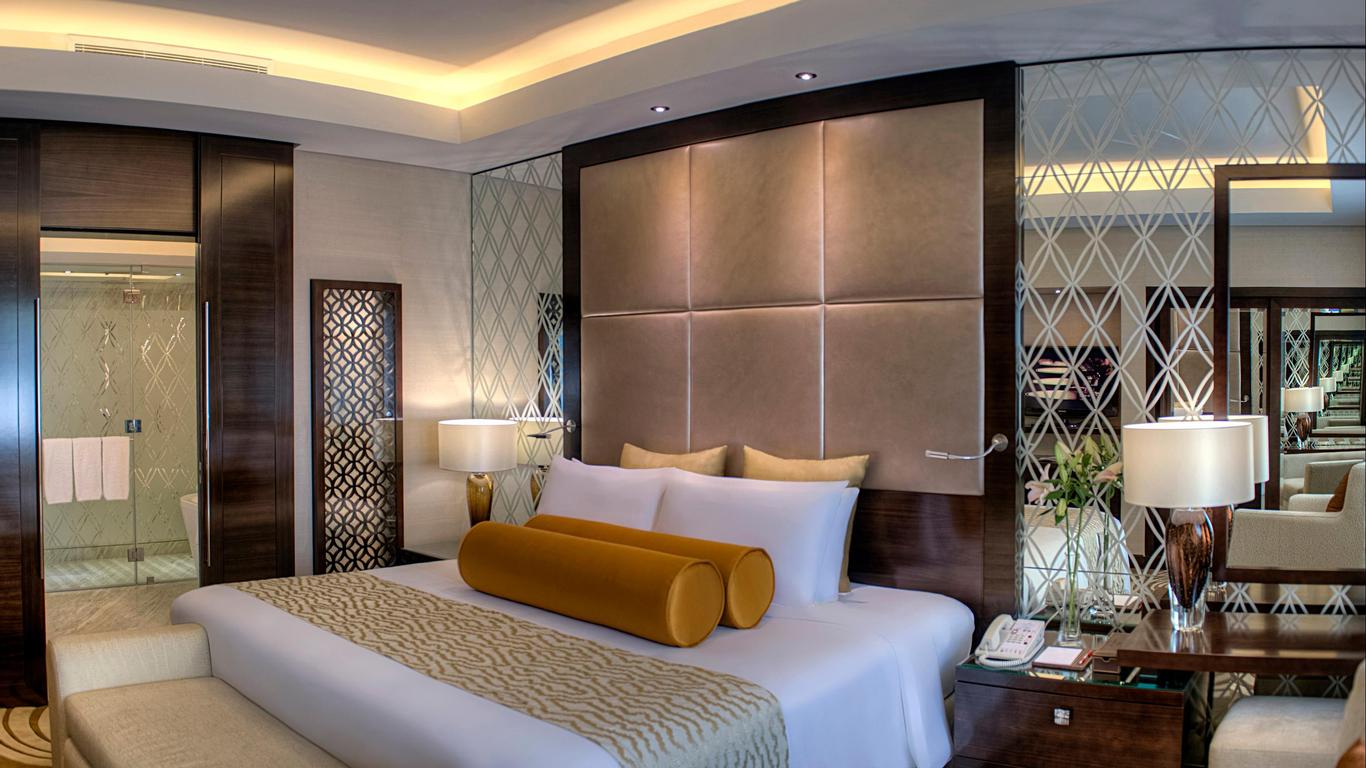 Crowne Plaza Dubai - Deira By IHG