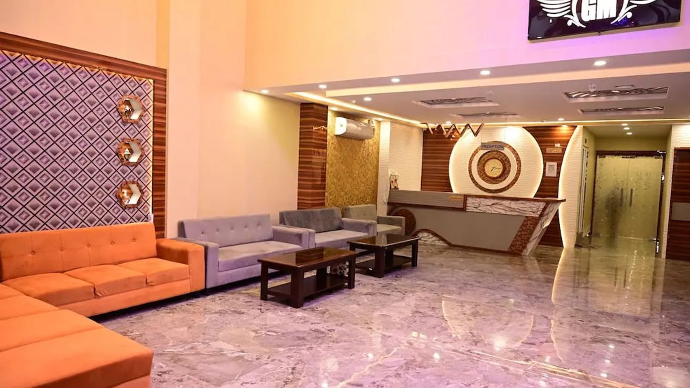 Hotel Om International