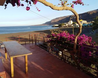 Edificio Magico - Tarrafal de São Nicolau - Balcony