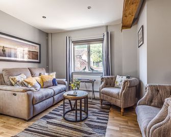 The Stables, Great Walsingham - Walsingham - Living room