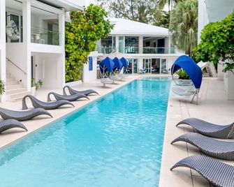 Astoria Boracay - Boracay - Pool