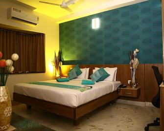 Hotel Regency Inn - Erode - Bedroom
