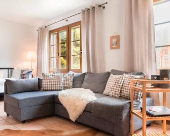 Little Gemsstock Apartment, small oasis 200 meters from the slopes - Andermatt - Σαλόνι