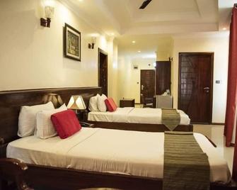 Hotel Sapphire - Dar Es Salaam - Bedroom