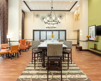 Hampton Inn Niles/Warren - Niles - Restaurant