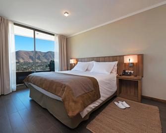 Hotel Atacama Suites - Copiapó - Bedroom
