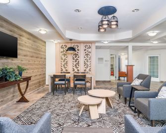 Candlewood Suites San Antonio Nw Near Seaworld By IHG - San Antonio - Lounge