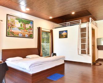 Sb Mount Resort - Lansdowne - Bedroom