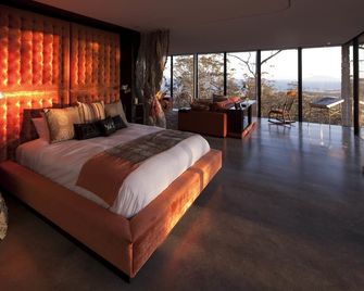 Avalon Rocky Hills - Swansea - Slaapkamer