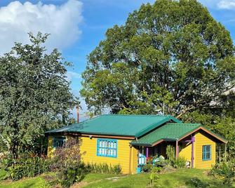 Equipped cottage in Laguna Hule - Río Cuarto - Building