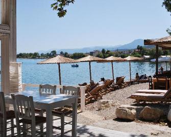 Hotel Kanelli Beach - Selianitika - Plage