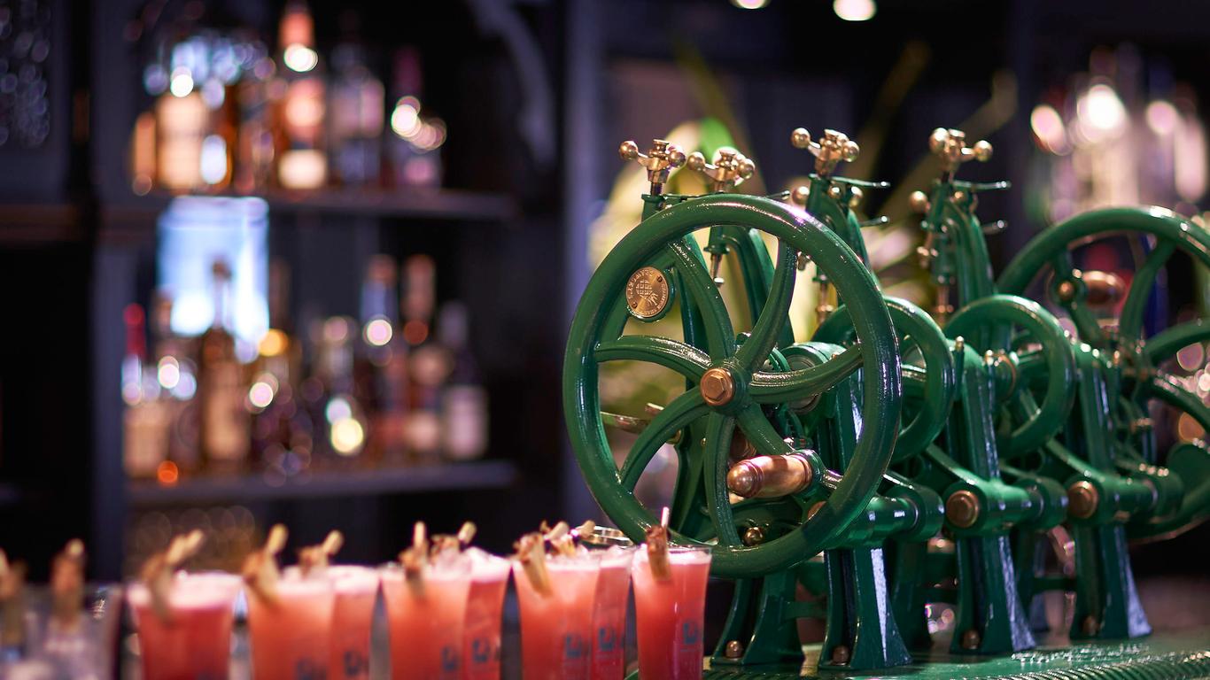 래플스 싱가포르