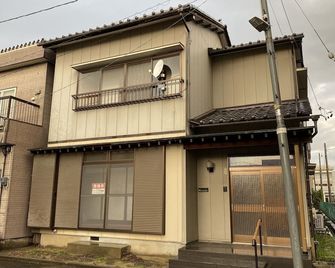 Hh2 Private House - Тояма - Будівля