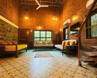 Green Roots Farm Stay, Shahapur - Bhandardara