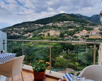 Le Perle d'Italia - Ravello - Balkon