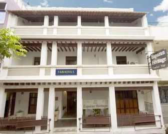 Esparan Heritage - פונדיצ'רי - בניין