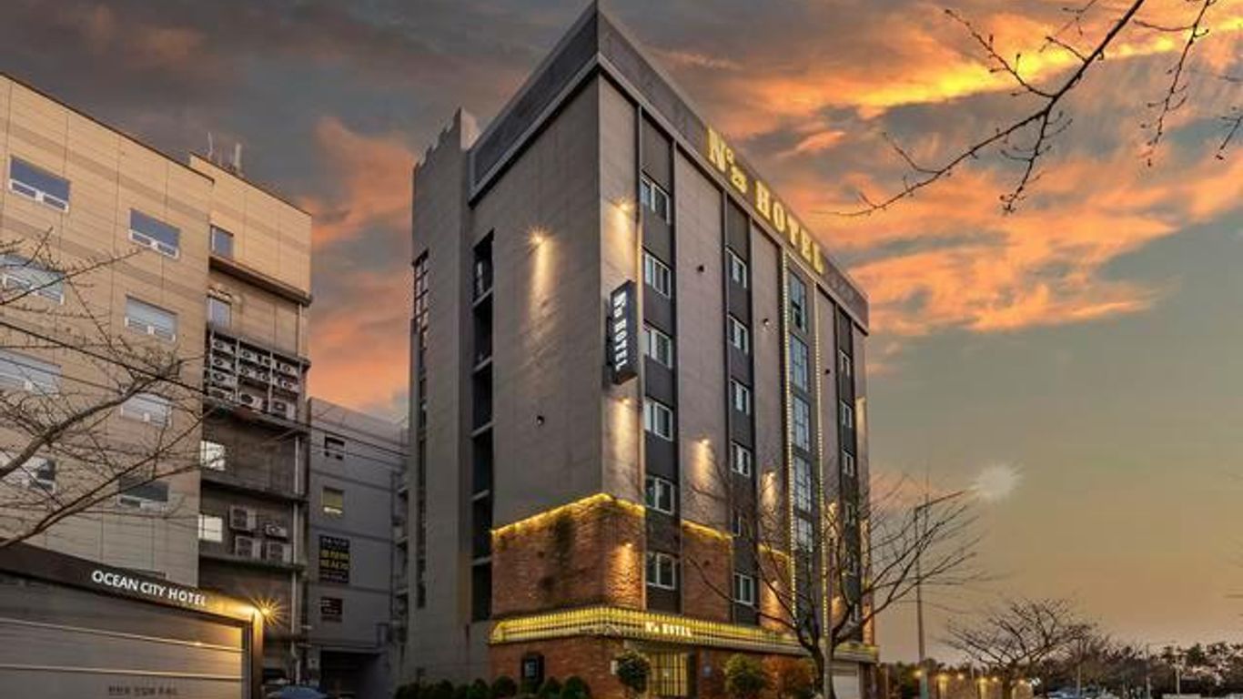 Number 25 Hotel Myeongji Ocean City Business