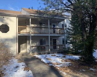 Cozy Clean 2nd Floor Condo In Conway!!! - Conway - Bygning