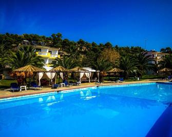 Koviou Holiday Village - Nikiti