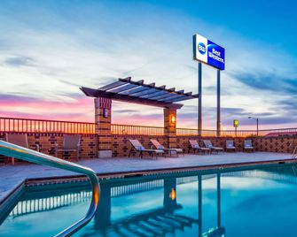 Best Western Pendleton Inn - Pendleton - Bazén