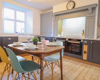 Harbourside - Porthmadog - Dining room