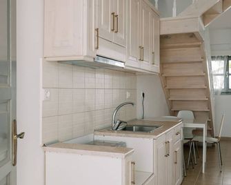 Lindos Harmony Suites - Líndos - Keittiö