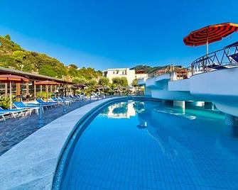 Hotel Zaro - Forio - Piscina