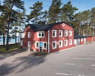 Varamon Vandrarhem - Motala - Gebäude