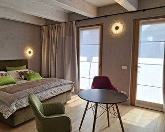 Decanter House - Borgomanero - Bedroom