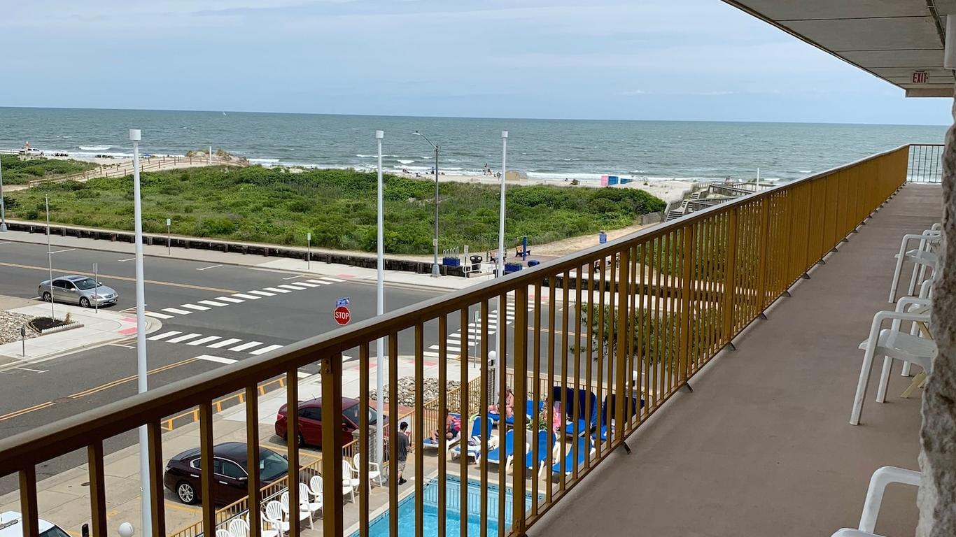 Roman Holiday Resort