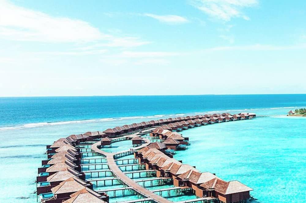 Hideaway Beach Resort & Spa