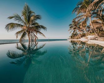 Papaya Playa Project - Tulum - Beach