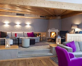 Hotel Rosatsch - Pontresina - Living room