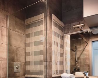 Talbot & Bons Aparthotel - Gudja - Ванна кімната