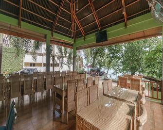 RedDoorz Syariah @ Iboih Beach Sabang - Sabang