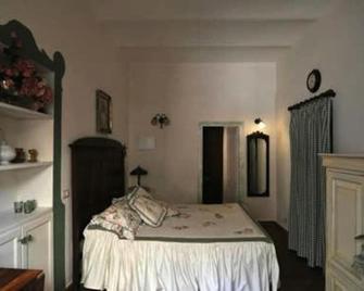 B&B del Giglio - צ'פאלו - חדר שינה