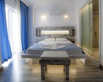 Nur Hotel - Kaş - Bedroom