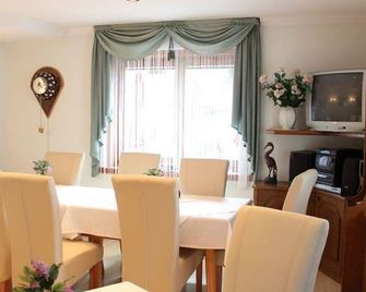 Appartement/fewo, Dusche, WC, 2 Schlafräume - Gästehaus Duregger - Faak am See - Dining room