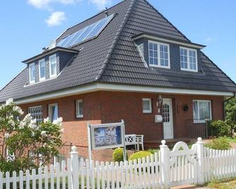 Ferienhaus-Heisser-Sand-Whg-2 - Norddorf - Building