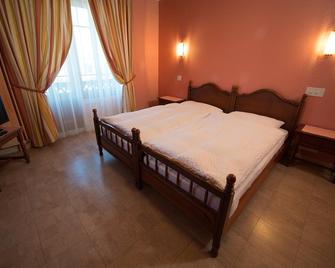 Hôtel - Restaurant Le Manoir - Vaulruz - Bedroom
