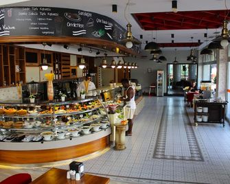 Yol Is Holiday Adana Otel - Adana - Bar