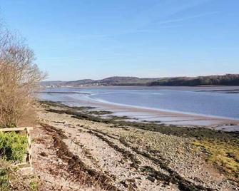 Fish House - Kirkcudbright - Beach