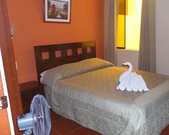 Hostal Atacama - Tacna - Schlafzimmer
