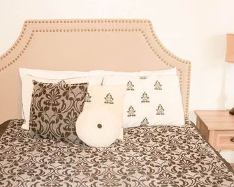 2 Bedroom Private Apartment - Hagatna - Bedroom