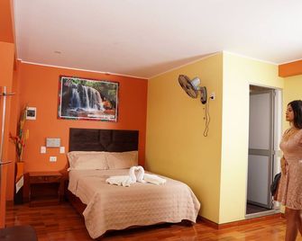 Hospedaje Orbis - Pichanaqui - Quarto
