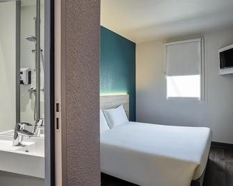 Hotelf1 Calais Coquelles - Coquelles - Schlafzimmer