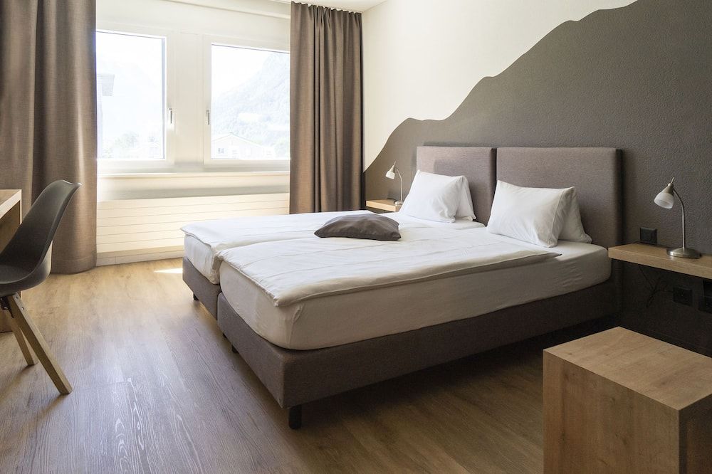 Tailormade Hotel Stans Süd - Stansstad