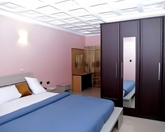 Green Palm Luxury Apartments - Owerri - Habitación