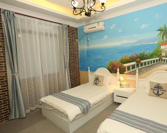 Xiamen Gulangyu Sunshine House Inn - Xiamen - Bedroom